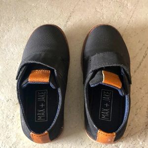 Max and Jake dress shoes size 9m toddler boy
